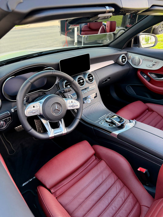 GOLD Interior Detail